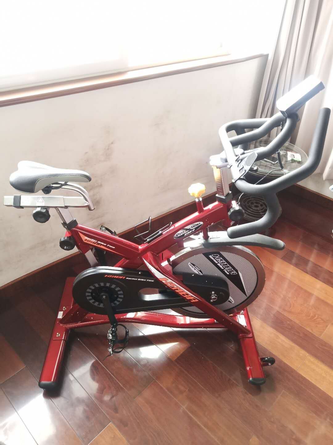 動(dòng)感單車(chē)