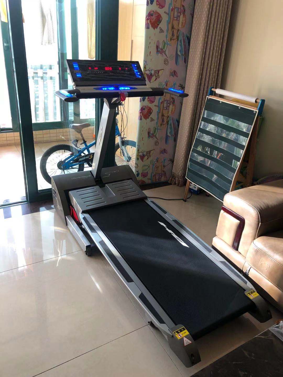 跑步機(jī) 跑步機(jī)